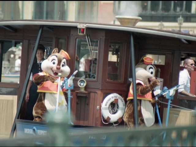 デールとチップ（チップとデールのクールサービス）