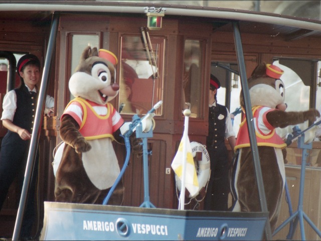 デールとチップ（チップとデールのクールサービス）