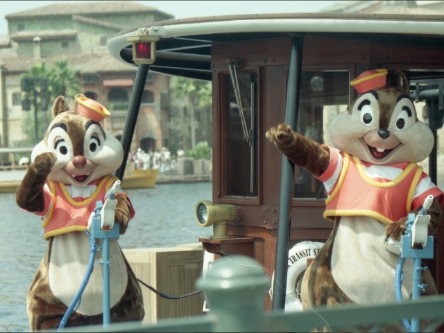 デールとチップ（チップとデールのクールサービス）