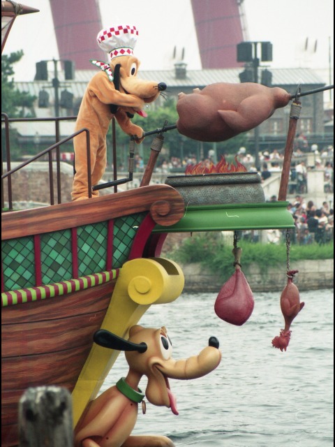 プルート（ポルト・パラディーゾ・ウォーターカーニバル）