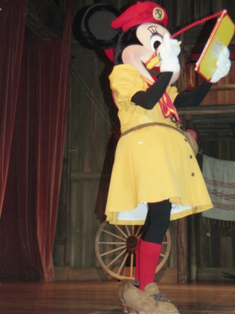 ミニーマウス（ディズニーキッズ・サマーアドベンチャー）