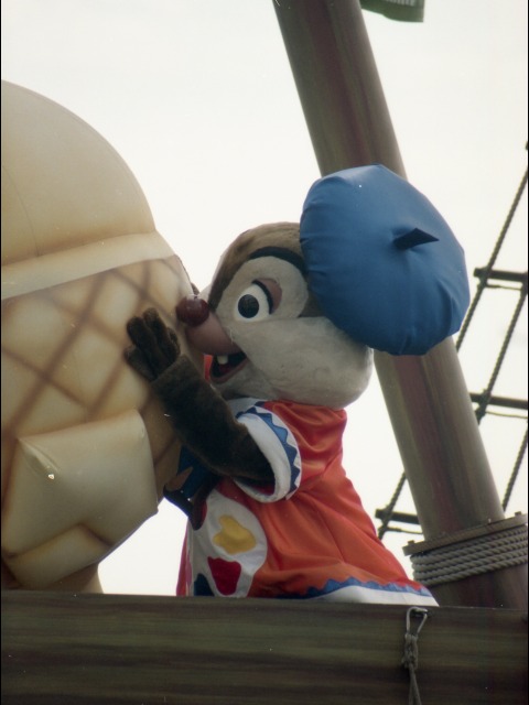 デール（ポルト・パラディーゾ・ウォーターカーニバル）