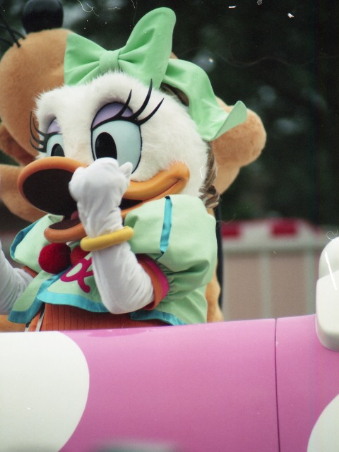 デイジーダック（ディズニー・ロック・アラウンド・ザ・マウス）