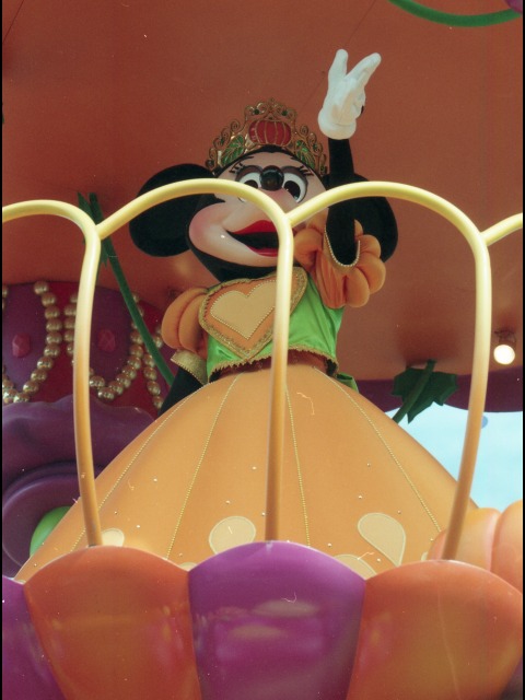 ミニーマウス（ディズニー・ハロウィーン・パレード 2005）