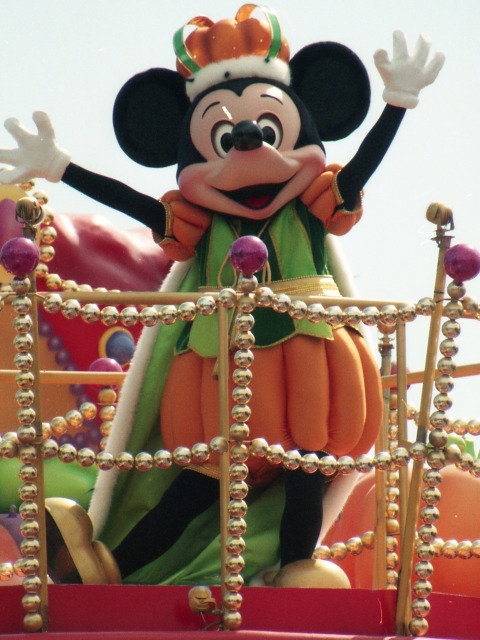ミッキーマウス（ディズニー・ハロウィーン・パレード 2005）