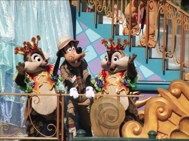 チップ、グーフィー、デール（ミニーのウィッシング・リング）