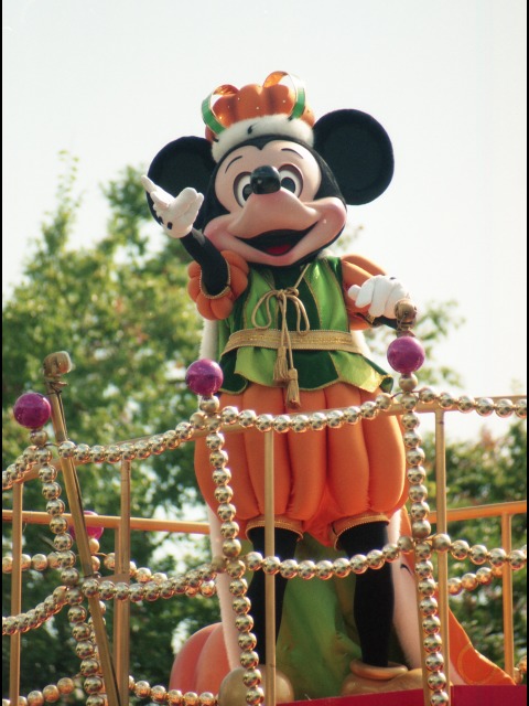 ミッキーマウス（ディズニー・ハロウィーン・パレード 2005）