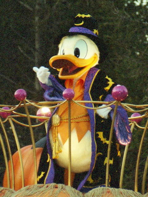 ドナルドダック（ディズニー・ハロウィーン・パレード 2005）