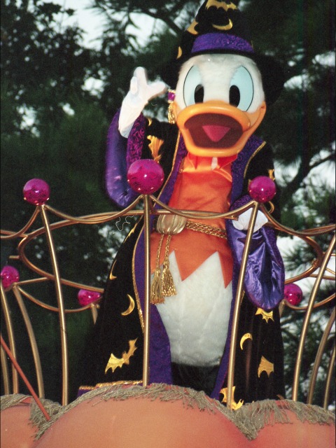 ドナルドダック（ディズニー・ハロウィーン・パレード 2005）