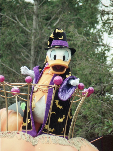 ドナルドダック（ディズニー・ハロウィーン・パレード 2005）