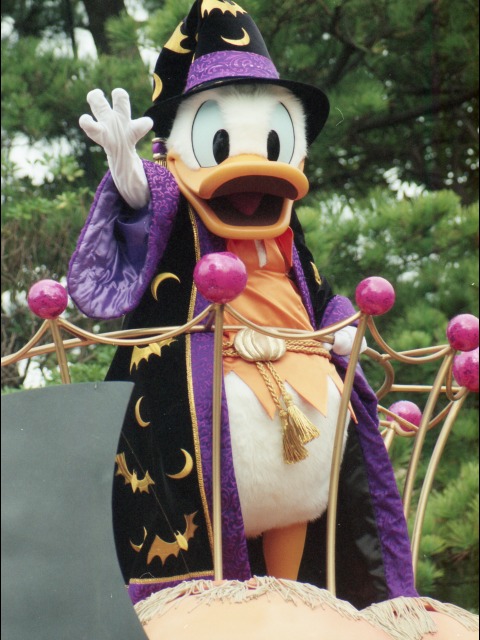 ドナルドダック（ディズニー・ハロウィーン・パレード 2005）