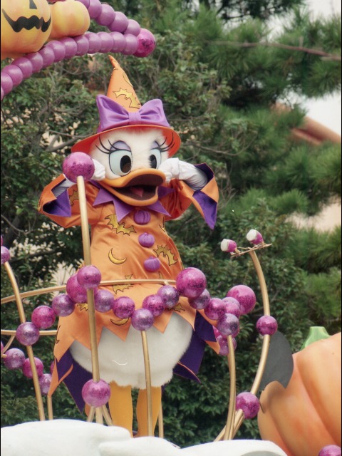 デイジーダック（ディズニー・ハロウィーン・パレード 2005）