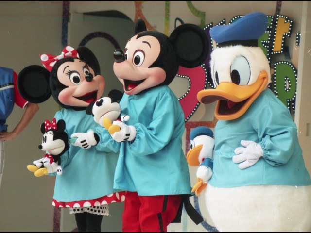 ミニー、ミッキー、ドナルド（スーパードゥーパー・ジャンピンタイム）