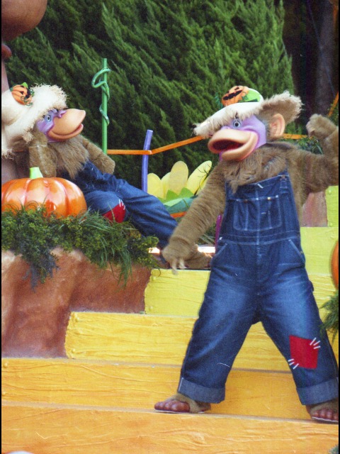 モンキー（ディズニー・ハロウィーン・パレード 2005）