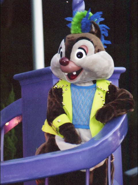 デール（ディズニー・ハロウィーン・パレード 2005）