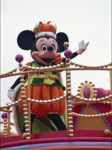 ミッキーマウス（ディズニー・ハロウィーン・パレード 2005）