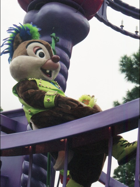 デール（ディズニー・ハロウィーン・パレード 2005）