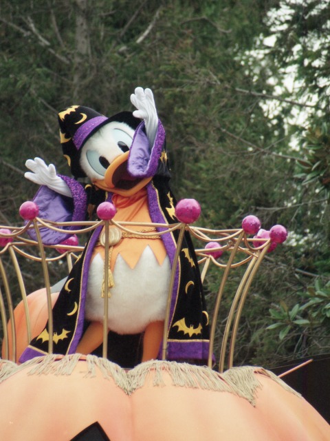ドナルドダック（ディズニー・ハロウィーン・パレード 2005）