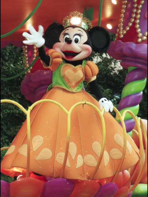ミニーマウス（ディズニー・ハロウィーン・パレード 2005）