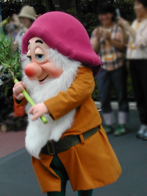 スリーピー（ディズニー・スターフェスティバル 2003）