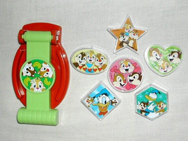 バッジ製造機玩具