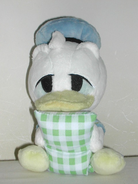 ドナルドの枕ぬいぐるみ