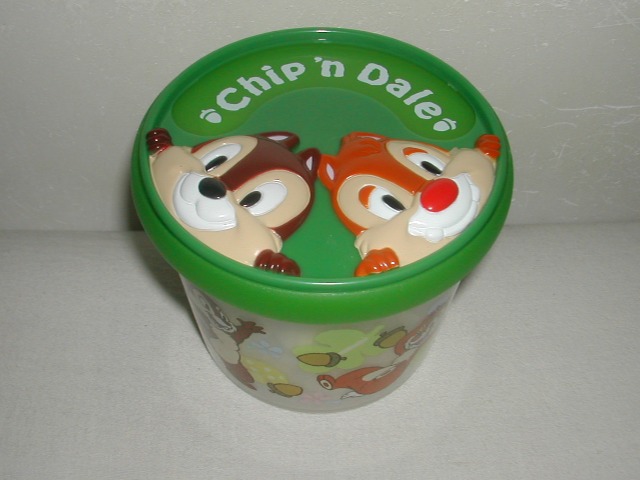 お菓子バケツ チップとデール