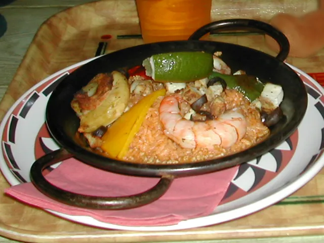 パエリア(ミゲルズ・エルドラド・キャンティーナ)