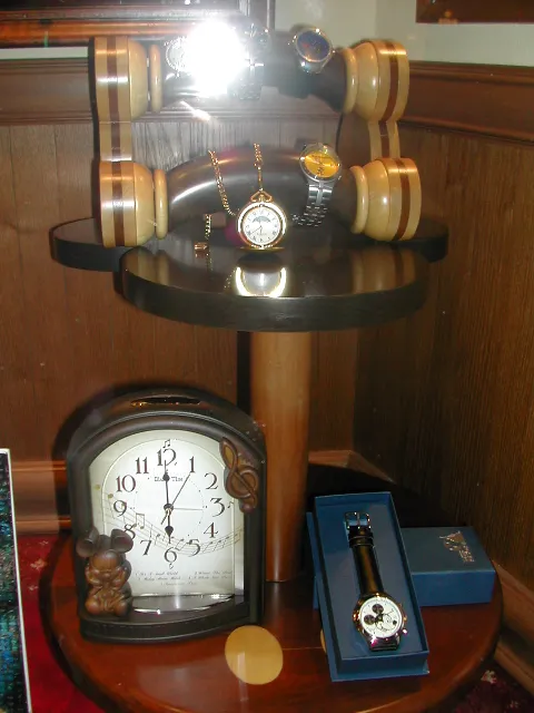 ミッキー時計棚(タウンセンターファッション)