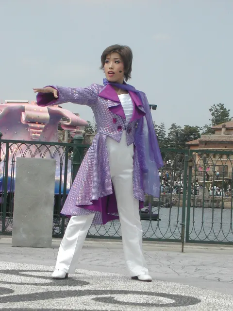 麗人ダンサー(スタイル!)