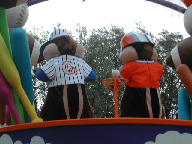 チップとデール（ディズニー・ハロウィーン 2004）