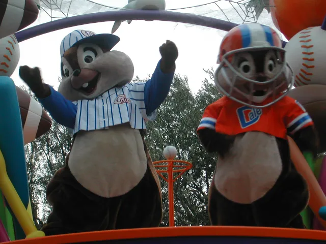 チップとデール（ディズニー・ハロウィーン 2004）