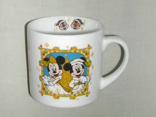スーベニアカップ ミッキー、ミニー、チップ、デール（クリスマス 2004）