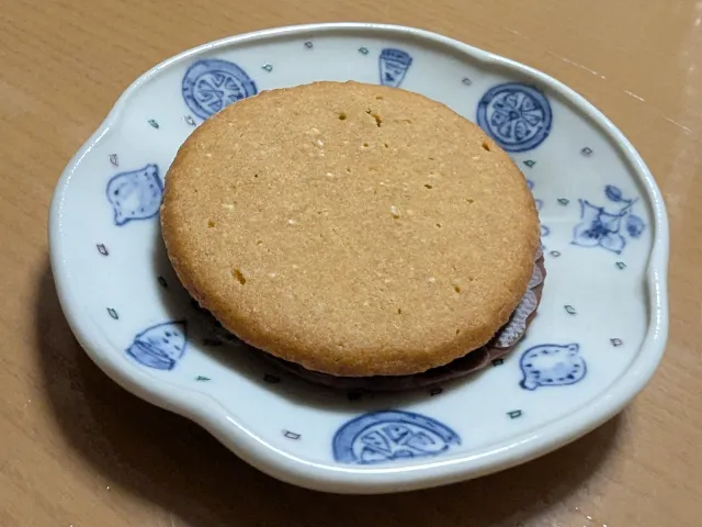TOBI・BITO SOUVENIR TOKYO賞 トビビト キャラメルサンドウィッチクッキー（イクスピアリ春のおトクなデジタル抽選会）